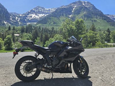 2022 Yamaha R7