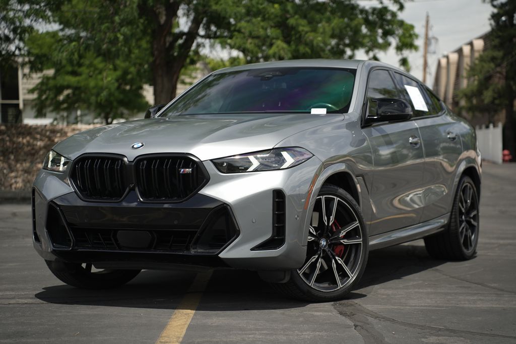 2024 BMW X6 M60i