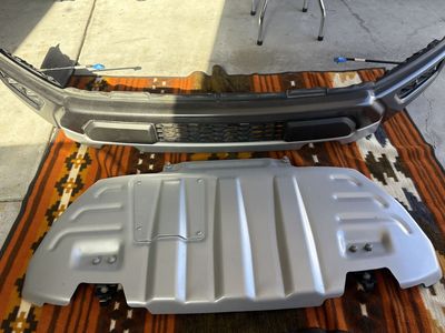 2022 Ford F-150 Bumper/ Plate