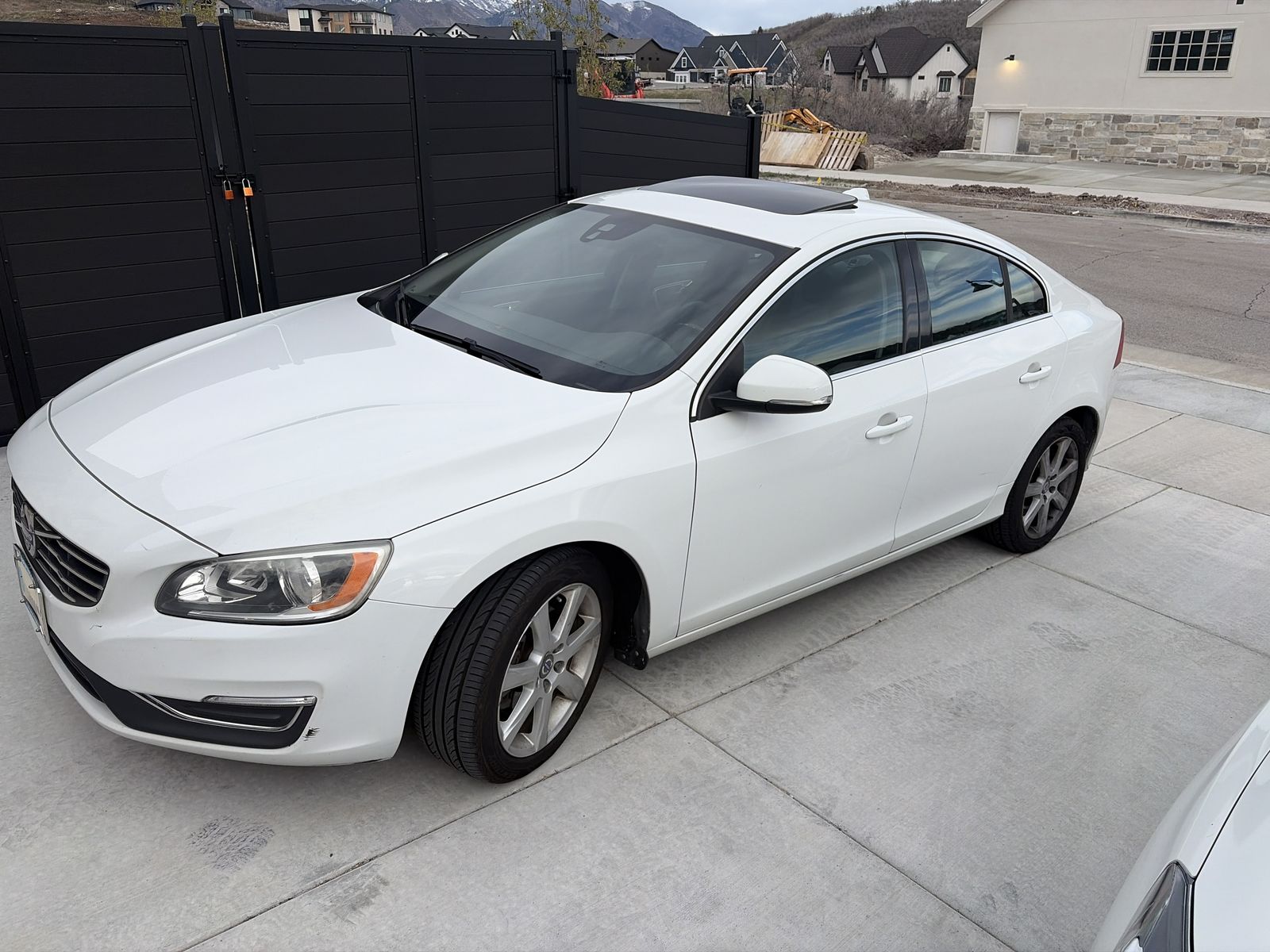 2016 Volvo S60 T5 Drive-E Premier
