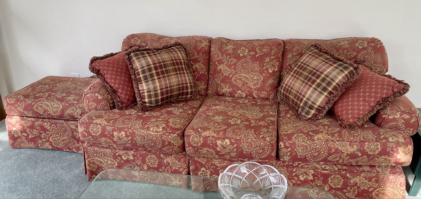 8 foot sofa 