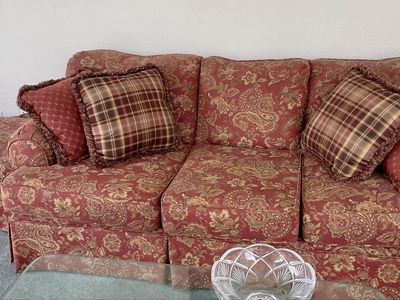 8 foot sofa