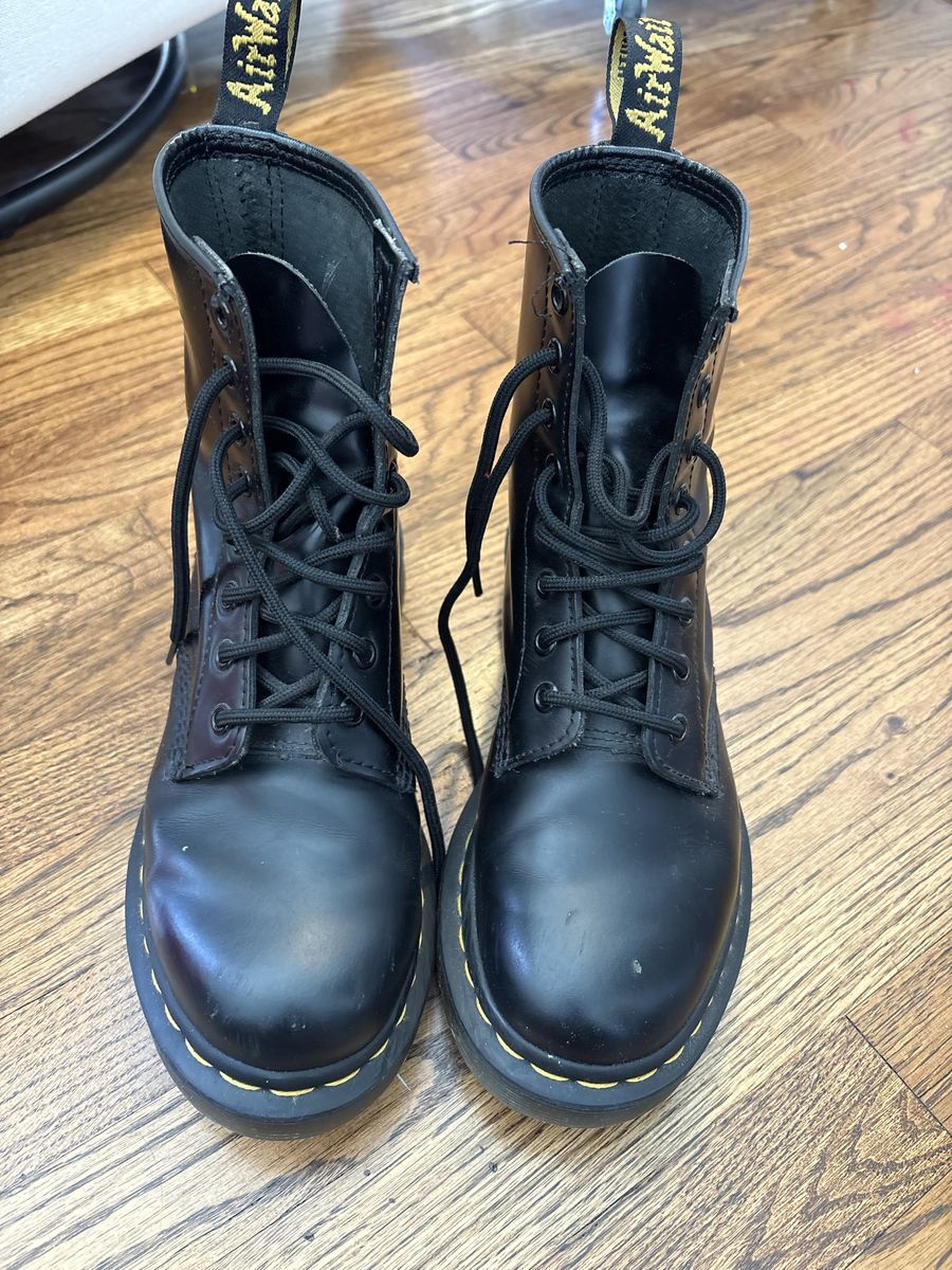 Dr. martens