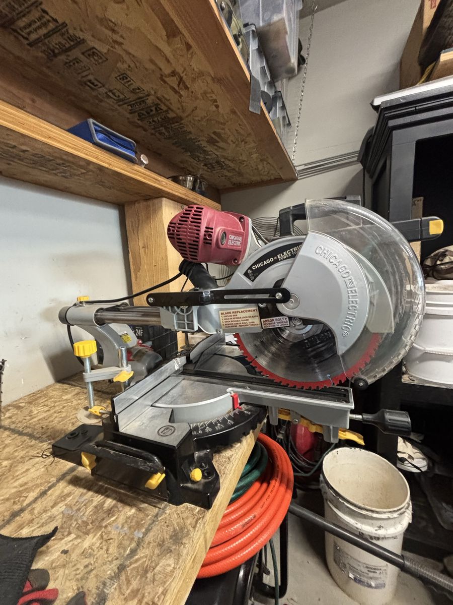 12” Dual- Bevel sliding compound miter saw