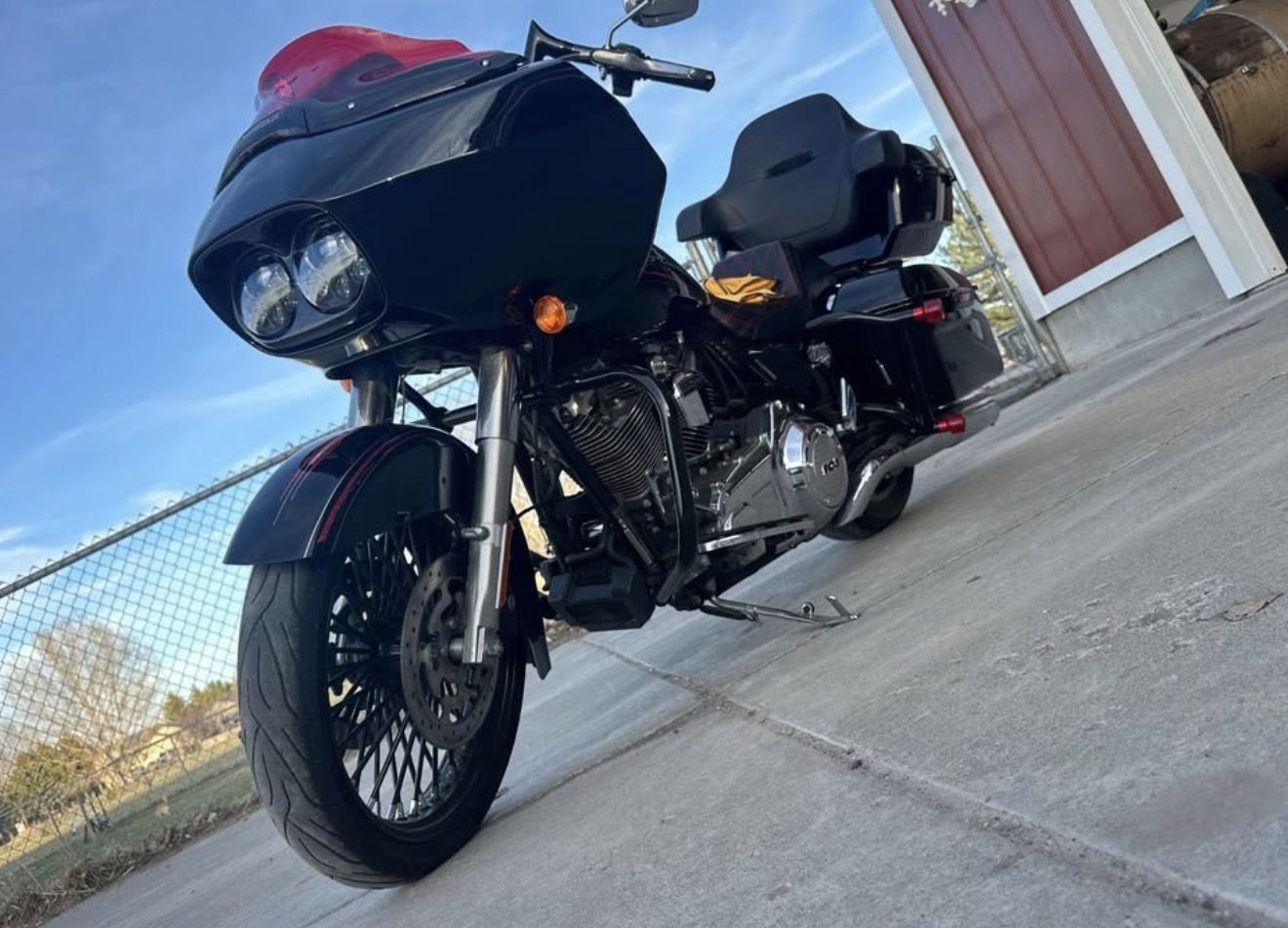 2013 Harley Davidson Road Glide custom