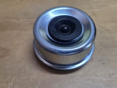 Trailer outer bearing and races set. seals and caps