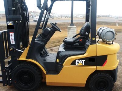 Cat Forklift Low Hours