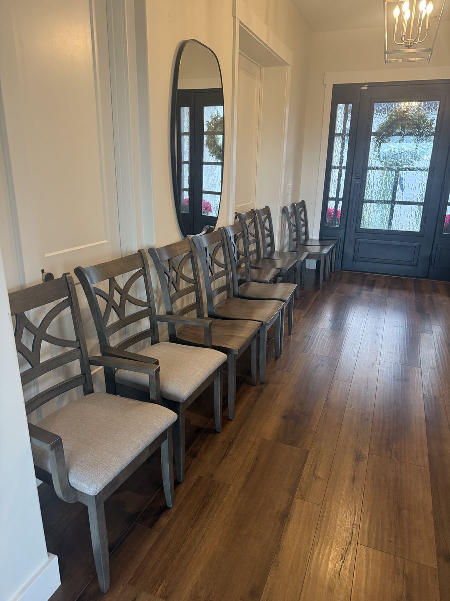 Like New Bassett Solid Wood Dining Chairs