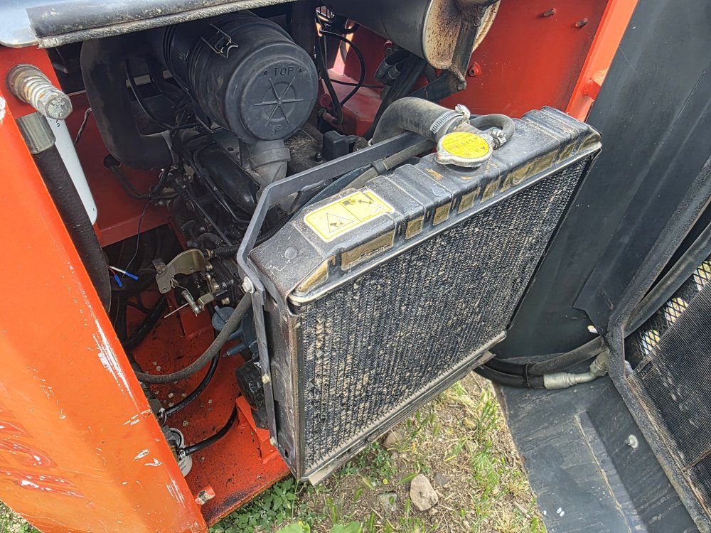 Main image 4