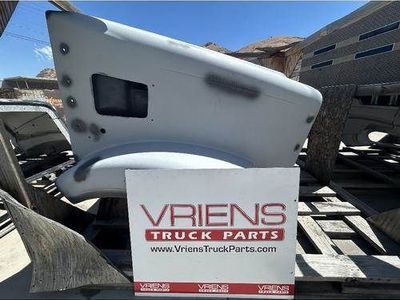 2020-2023 Freightliner 122SD/CORONADO Hood with SA Precleaner, Part # A17-20636-007