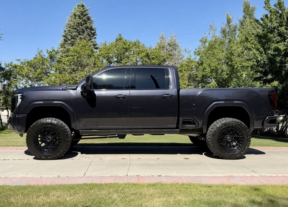 2026 GMC Sierra 3500HD Denali Ultimate
