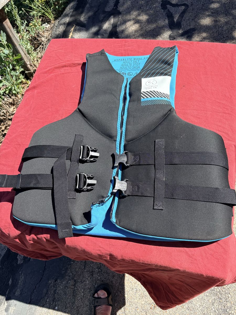 Hyper lite wake vest.  40.00