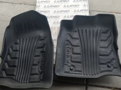 Lund Catch-It Black Rubber Front Floor Mats Set
