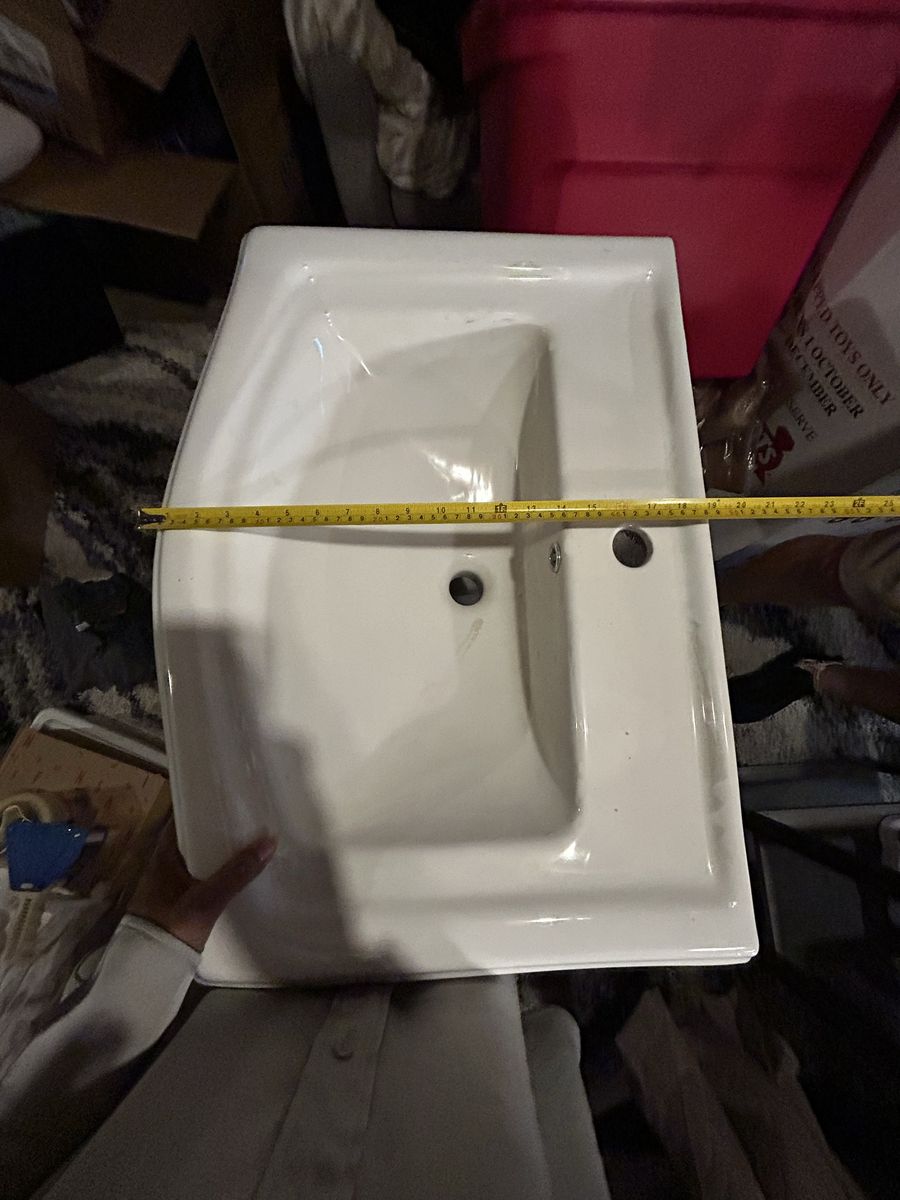 White Ceramic Bathroom Vanity Basin Sink - Single Hole