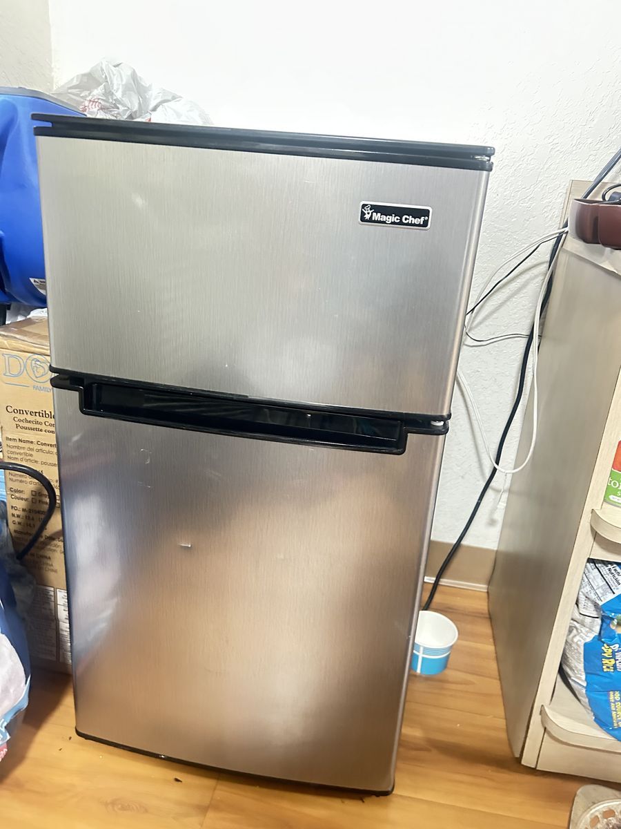 Magic Chef Fridge and Freezer