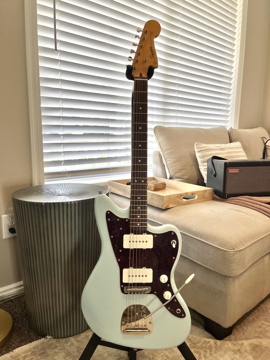 Fender Squier Classic Vibe Jazzmaster 60sElectric Guitar - Sonic Blue