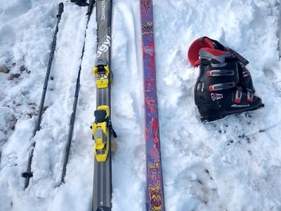 2x Ski sets-New K2 90's Vintage Skis+used