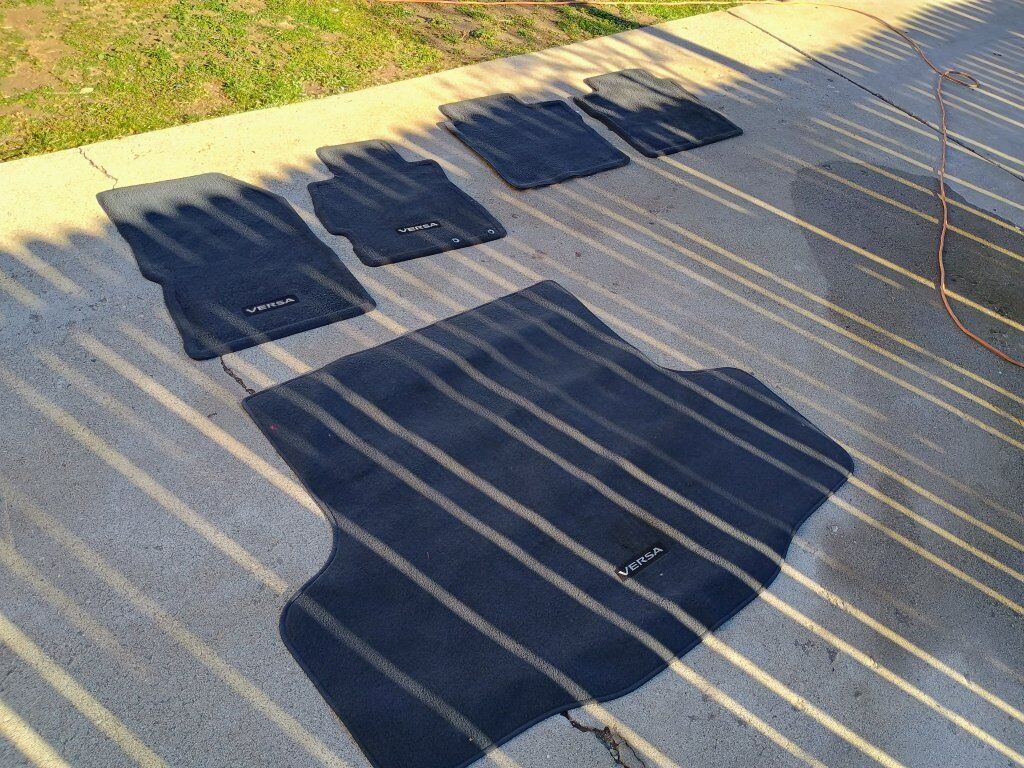 2012-2019 Nissan VERSA complete mat set