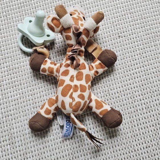 Dr. Brown's Giraffe Plush Pacifier Holder