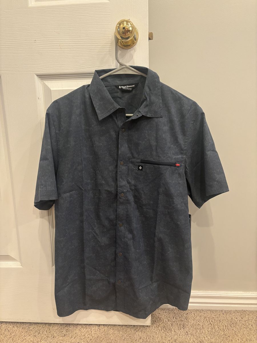 Black Diamond Button Up MED