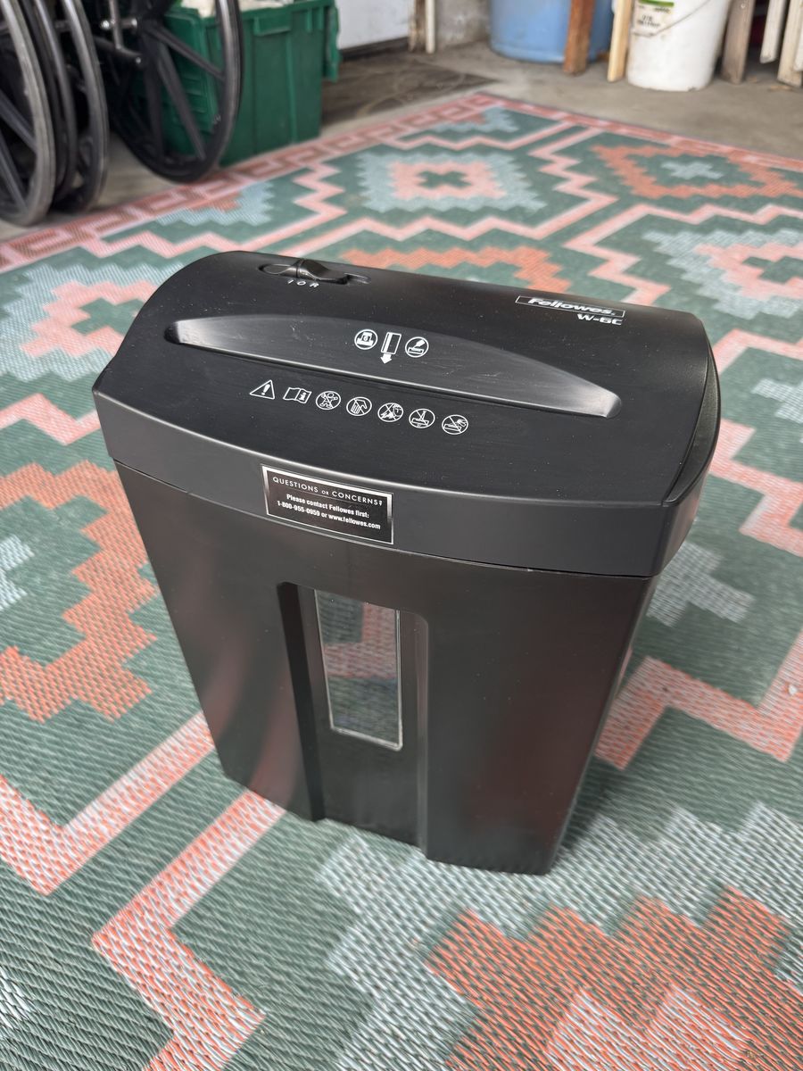 Fellowes Powershred W-6C Household Paper Shredder