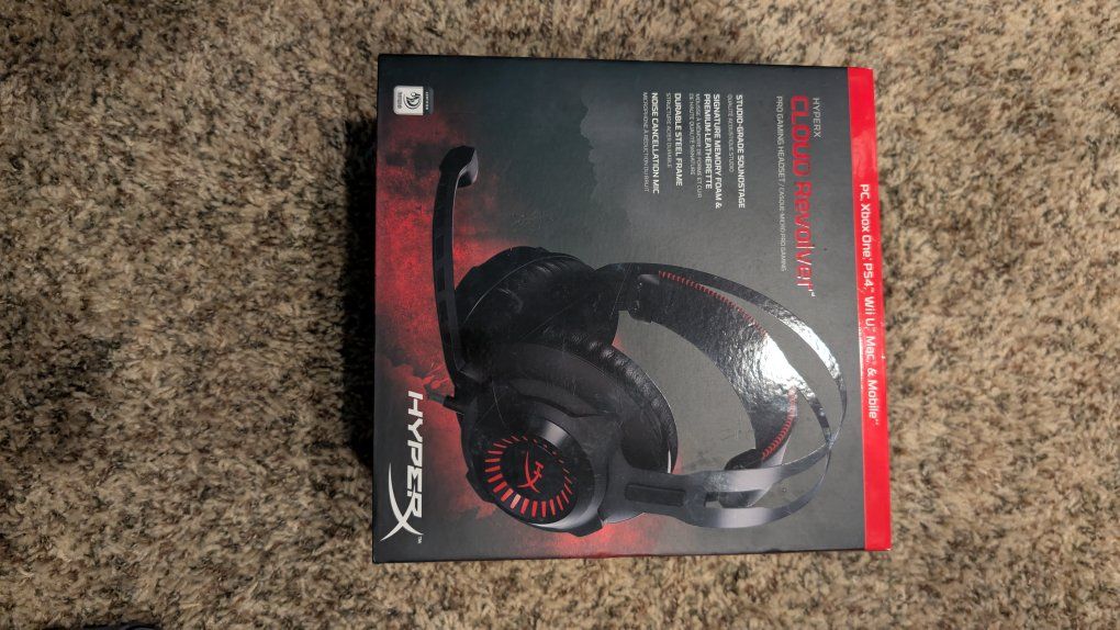 HyperX Cloud Revolver S Gaming Headset 7.1 Surround Sound PC, PS4, Xbox One, Switch, Mobile