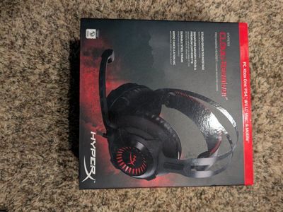 HyperX Cloud Revolver S Gaming Headset 7.1 Surround Sound PC, PS4, Xbox One, Switch, Mobile