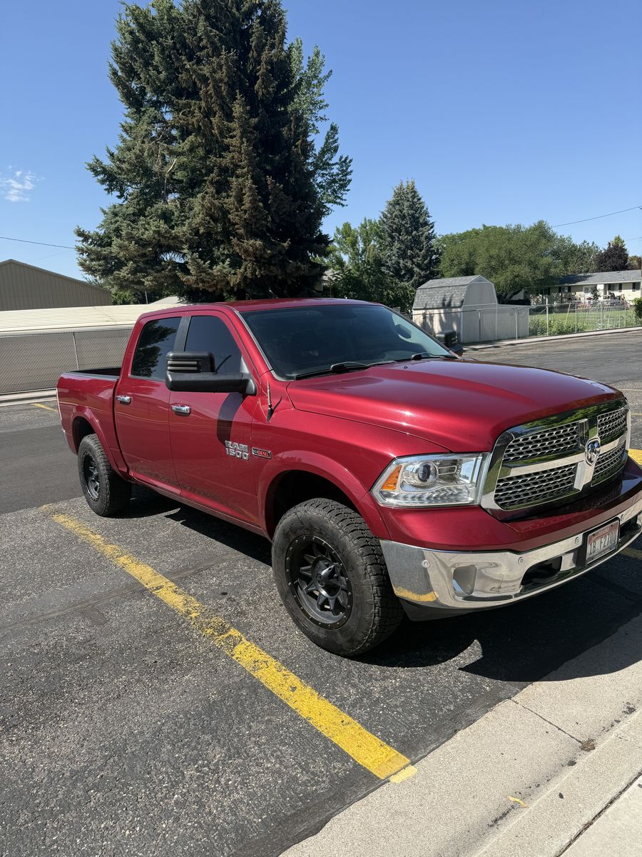 2015 RAM 1500 Laramie