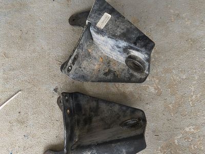 1980-1996 Ford f150 bronco radius arm drop bracket