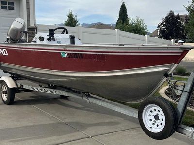 1994 Lund 16 Rebel DLX Fishing Boat