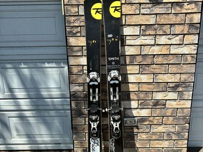 Rossignol Soul 7 Skis w/ Look Bindings