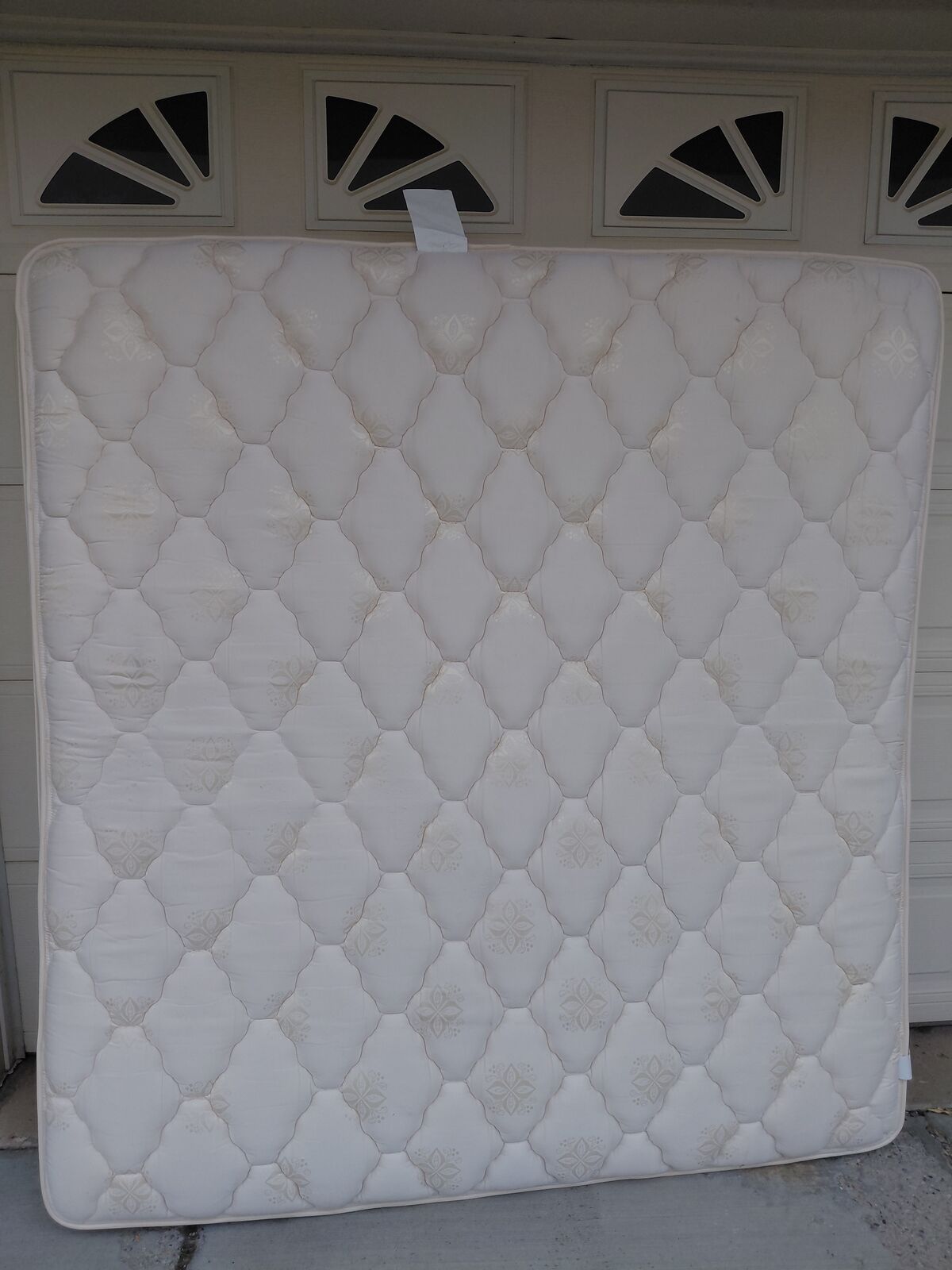 King pillow top mattress