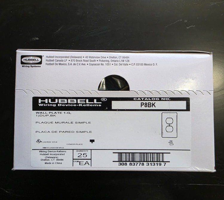 Hubbell black receptacle covers 25pk