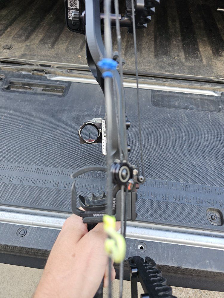 Prime Black 3 bow B3R70-BKBK