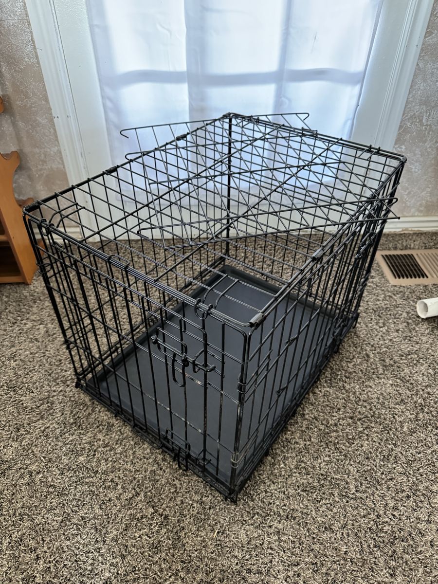 Folding Metal Wire Dog Crate with Removable Plastic Tray