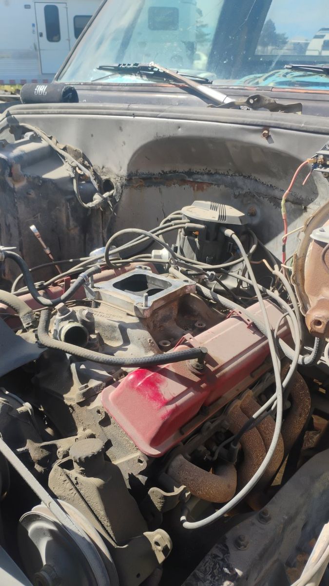 small block Chevy 350 500$ obo engine
