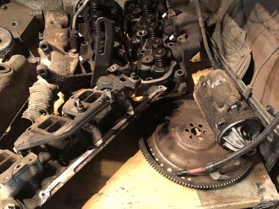 Ford ranger 2.9 cylinder heads parts lot