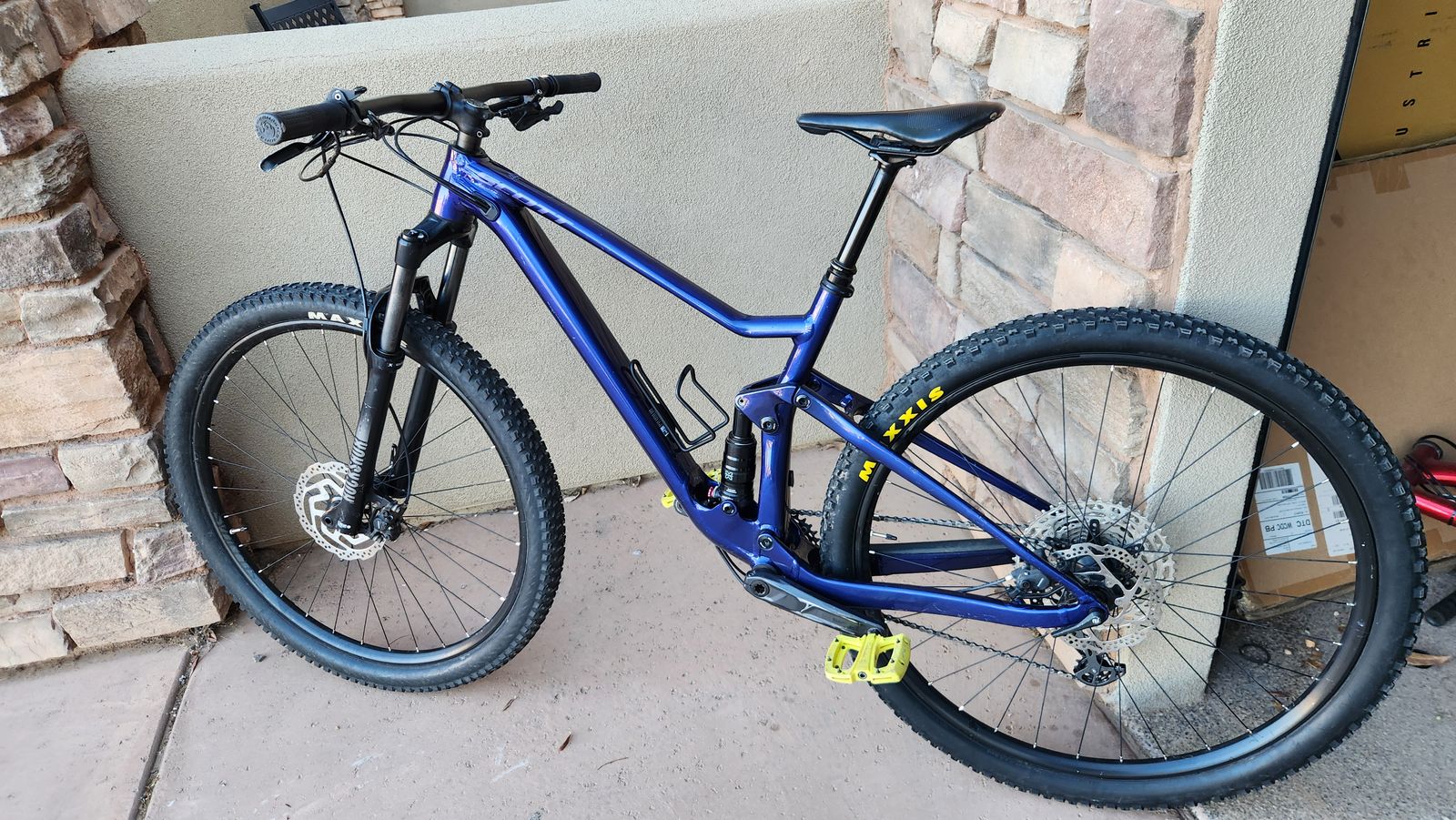 2021 Scott Spark 930 Contessa (women's) size Medium