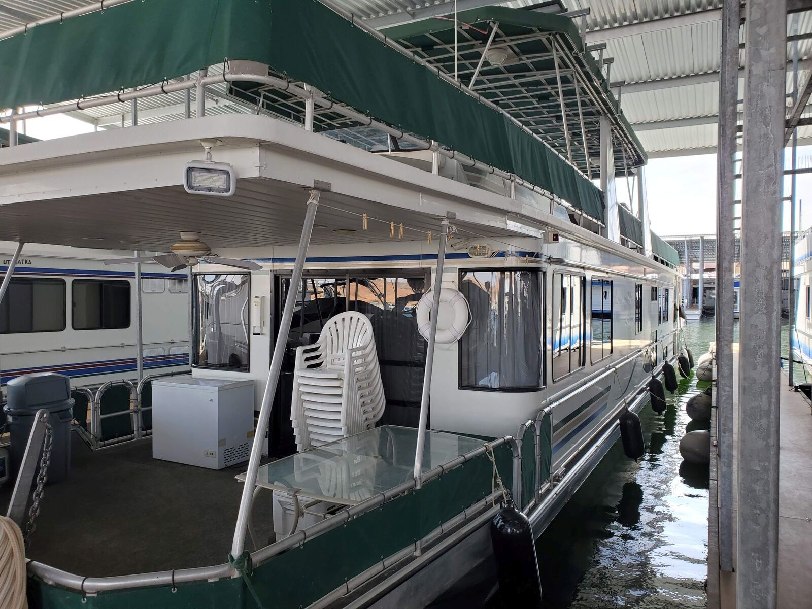 2002 houseboat 72'x16' at Bullfrog