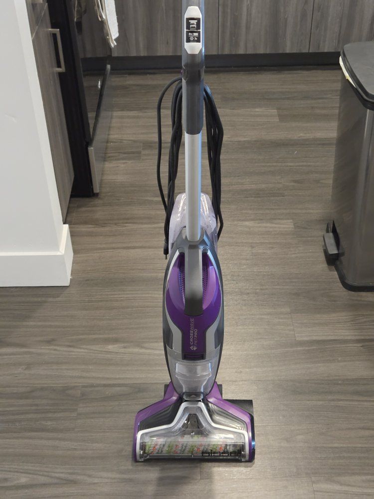Bissell CrossWave Pet Pro Multi-Surface Wet Dry Vac - Gently Used Vacuum