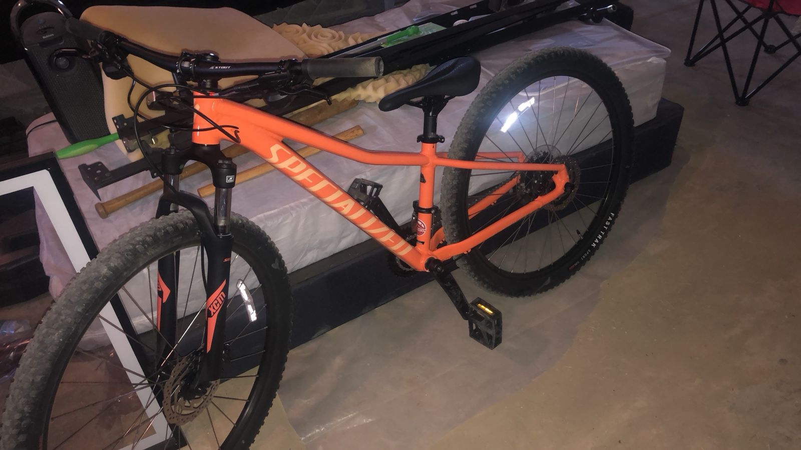 Specialized Pitch Sport Hardtail Mountain Bike - Orange, Youth Size
