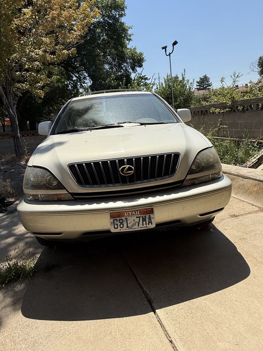 1999 Lexus RX 