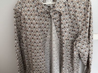 Men’s xxl shirt