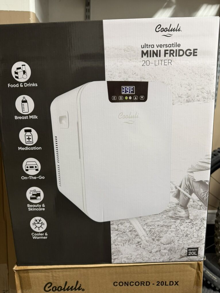 Mini Fridge- Cooler + Warmer (New) Concord-20LDX