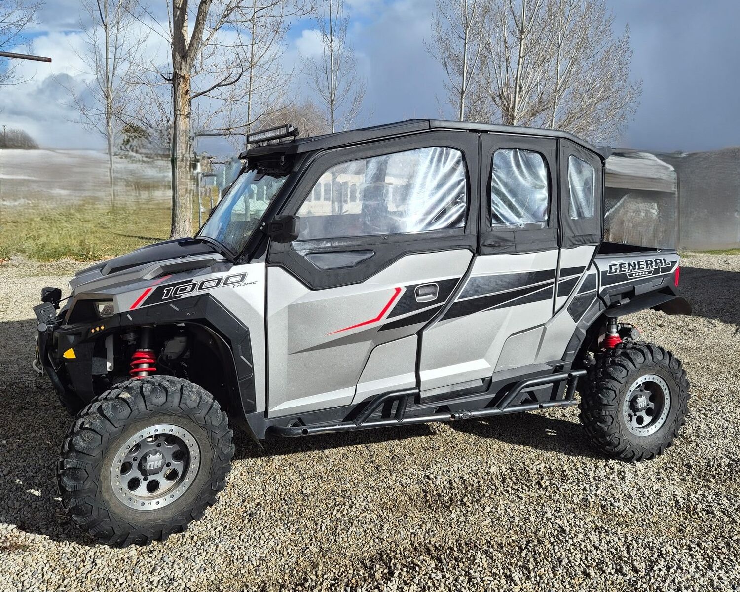 2017 Polaris General - 4 seater For Sale