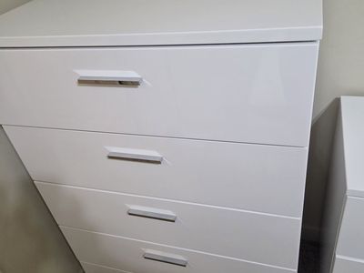 Bedroom set