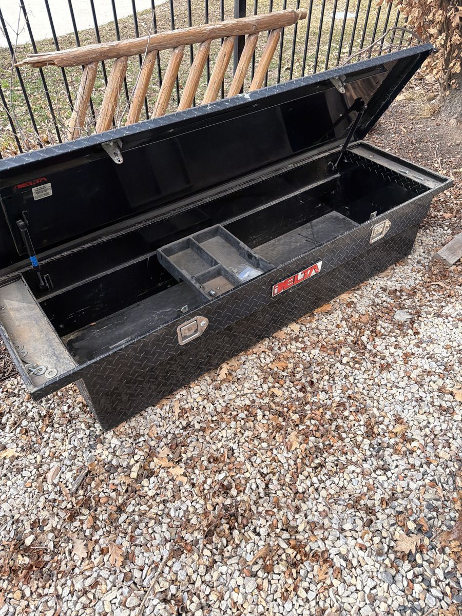 Truck Bed Tool Box