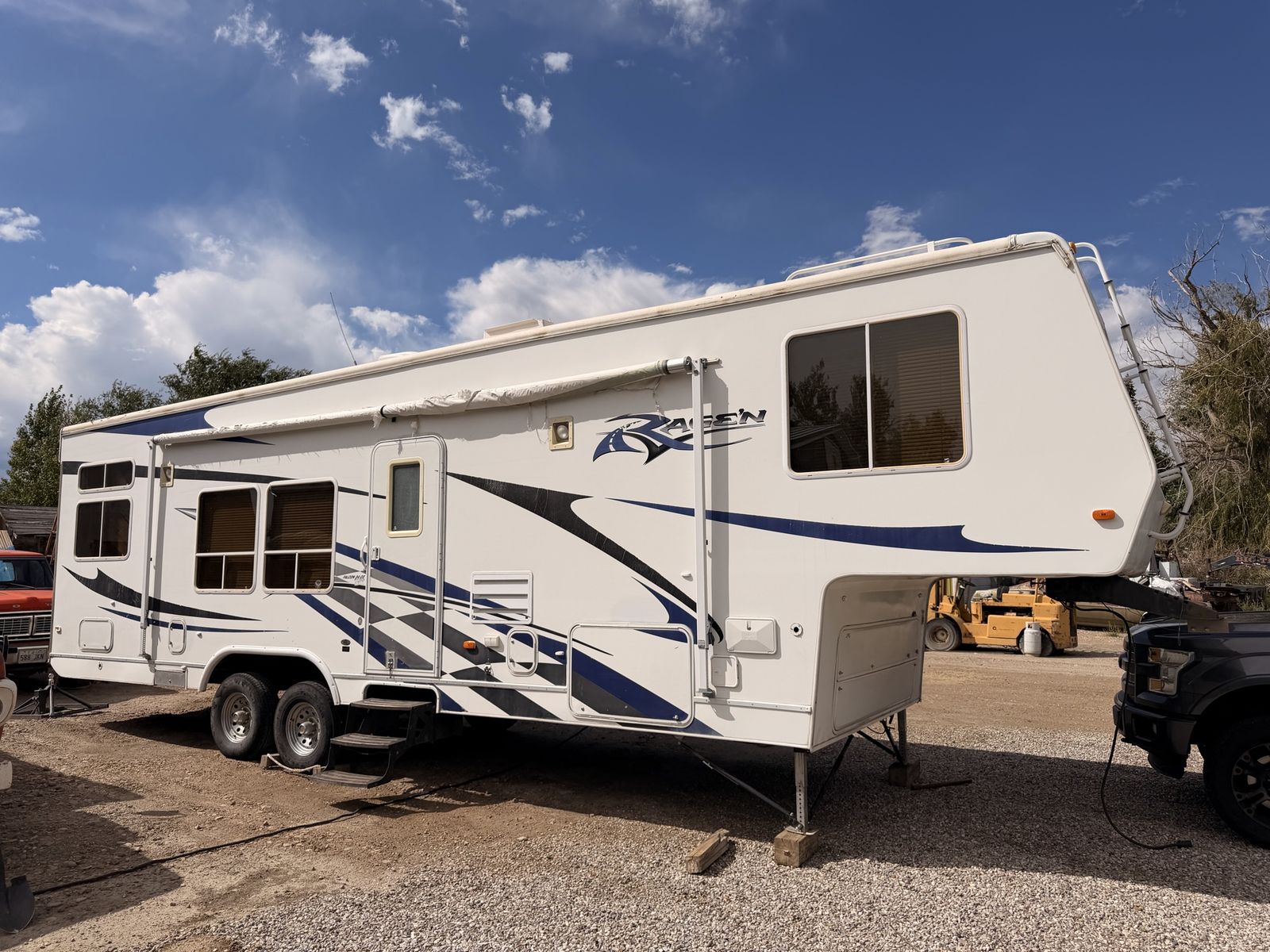 2006 Ragen 34-05 Toy Hauler