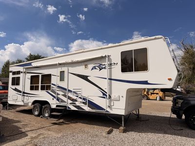 2006 Ragen 34-05 Toy Hauler