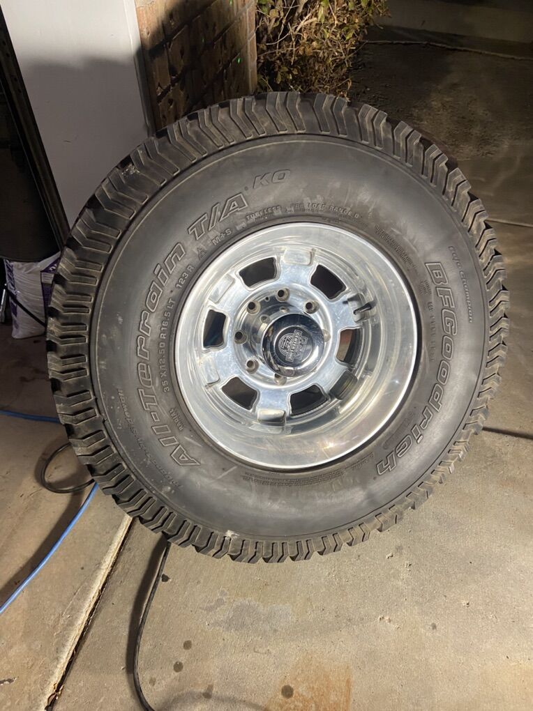 8 Lug Centreline Wheels